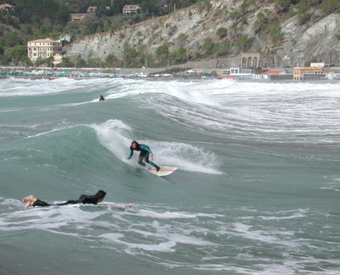 Surfing Levanto